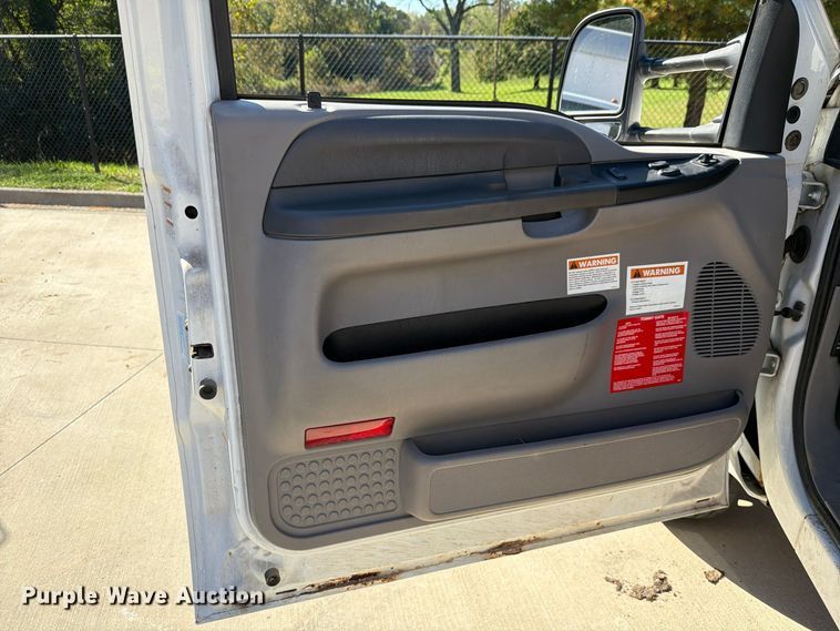 image for item FH6488 2001 Ford F450 Super Duty dump flatbed truck