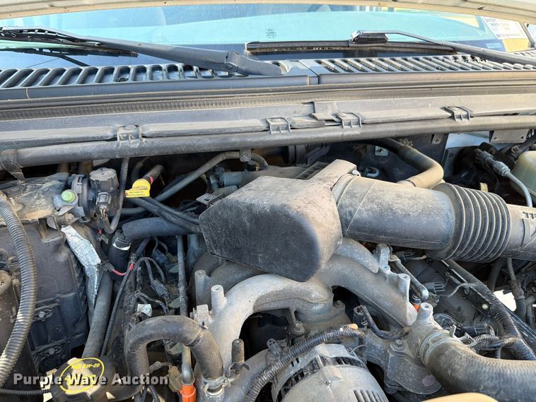 image for item FH6488 2001 Ford F450 Super Duty dump flatbed truck
