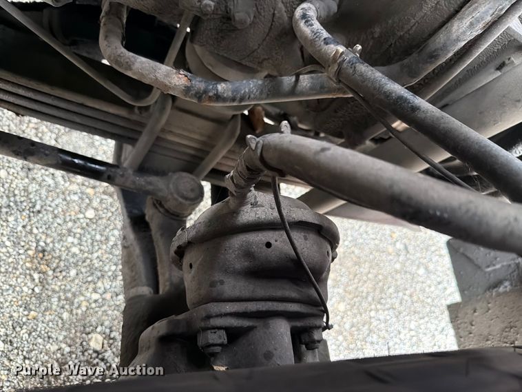 image for item FH6501 2017 Mack LR633 refuse truck