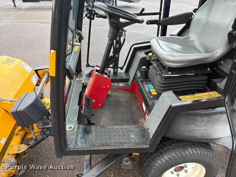 image for item FJ0560 Toro Ground master 3280-D lawn mower