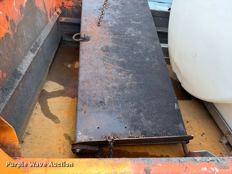 image for item FJ2045 2006 International SA525 dump truck