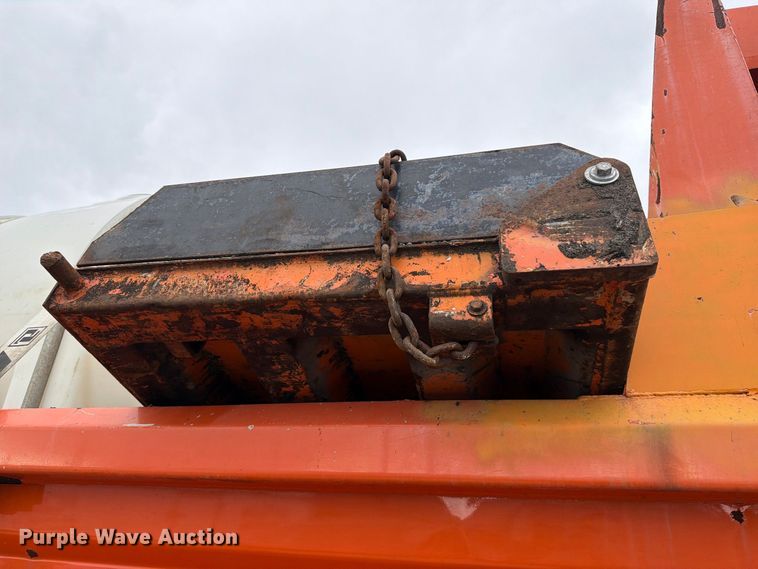 image for item FJ2045 2006 International SA525 dump truck