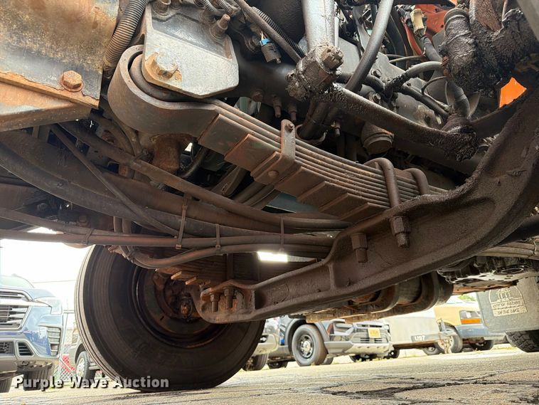 image for item FJ2045 2006 International SA525 dump truck
