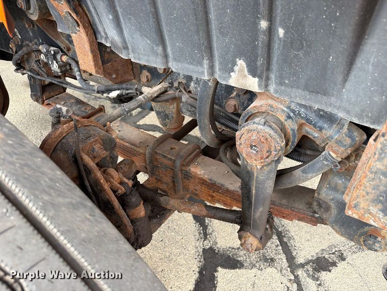 image for item FJ2045 2006 International SA525 dump truck