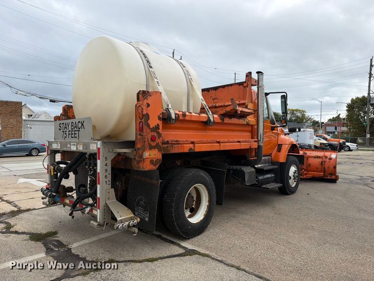 image for item FJ2046 2006 International 7400 4x2 dump truck