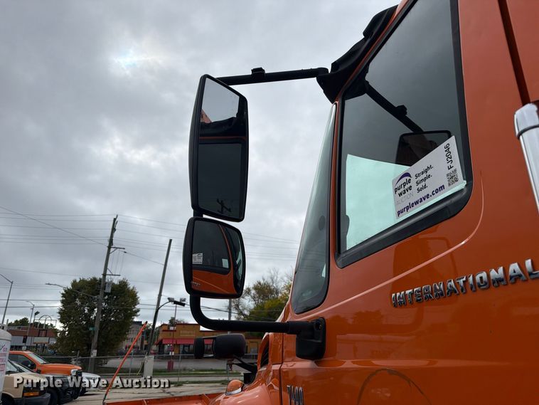 image for item FJ2046 2006 International 7400 4x2 dump truck