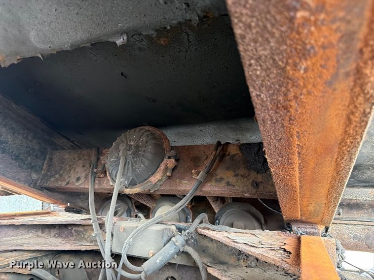 image for item FJ2046 2006 International 7400 4x2 dump truck