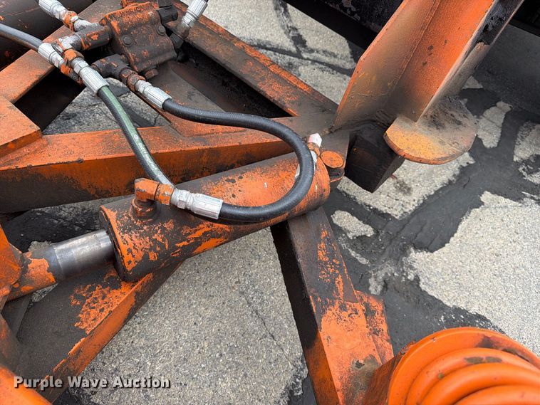 image for item FJ2046 2006 International 7400 4x2 dump truck