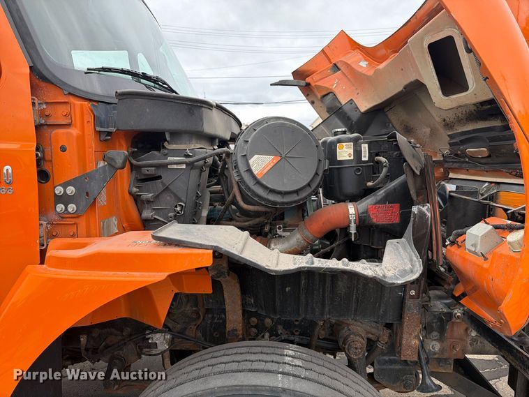 image for item FJ2046 2006 International 7400 4x2 dump truck