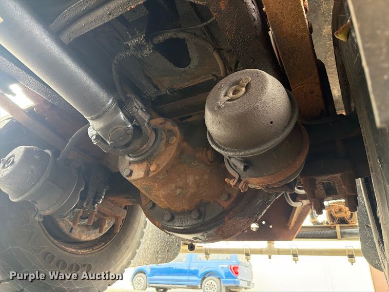 image for item FJ2046 2006 International 7400 4x2 dump truck