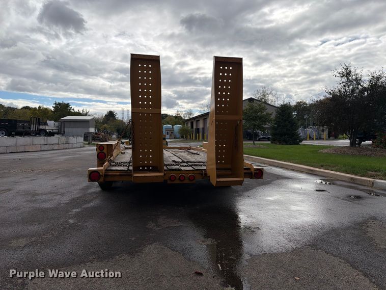 image for item FJ2059 2004 Belshe Industries equipment trailer