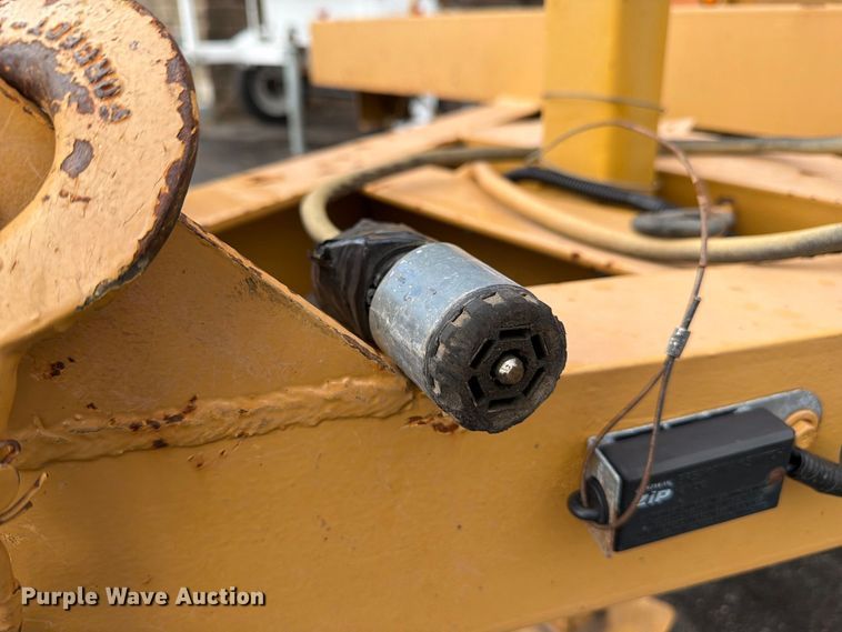 image for item FJ2059 2004 Belshe Industries equipment trailer
