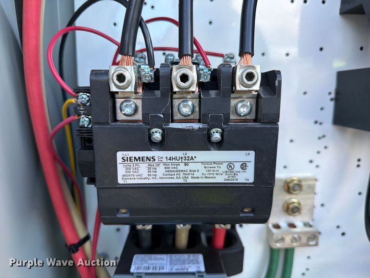 image for item FJ2060 Breaker 