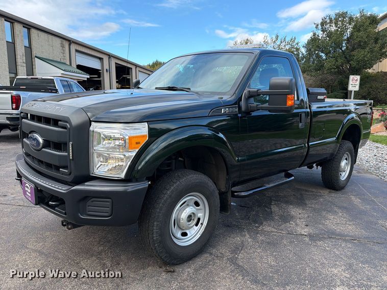 image for item FJ2063 2015 Ford F250 Super Duty pickup truck