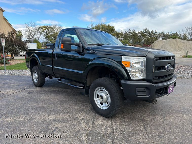 image for item FJ2063 2015 Ford F250 Super Duty pickup truck