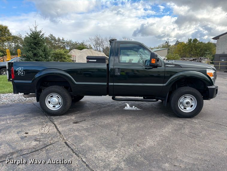 image for item FJ2063 2015 Ford F250 Super Duty pickup truck