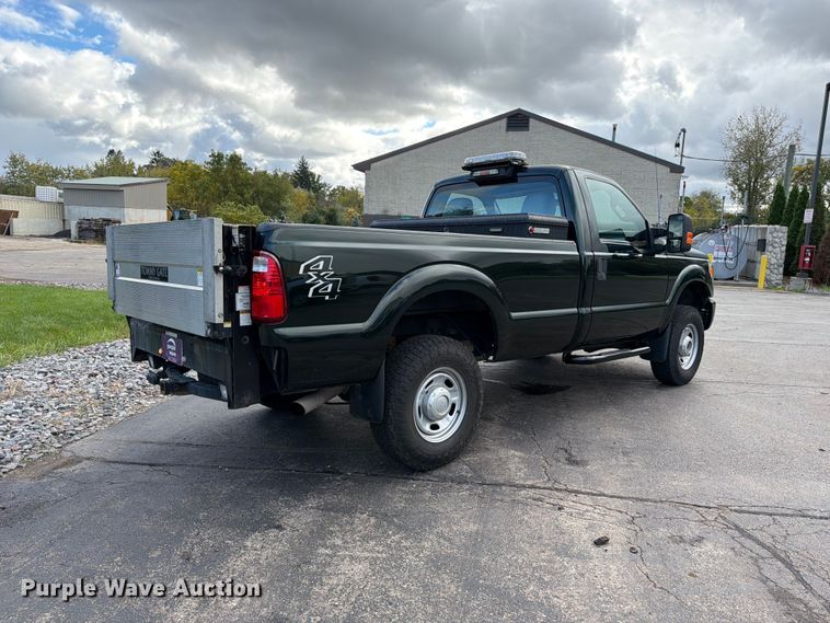 image for item FJ2063 2015 Ford F250 Super Duty pickup truck