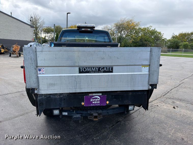 image for item FJ2063 2015 Ford F250 Super Duty pickup truck
