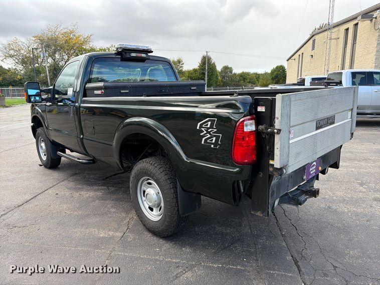 image for item FJ2063 2015 Ford F250 Super Duty pickup truck