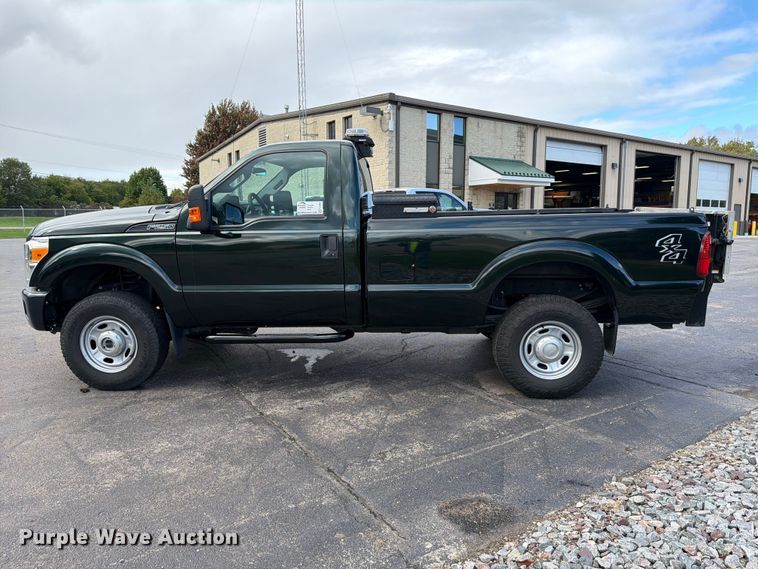 image for item FJ2063 2015 Ford F250 Super Duty pickup truck
