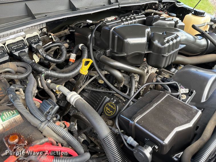 image for item FJ2063 2015 Ford F250 Super Duty pickup truck