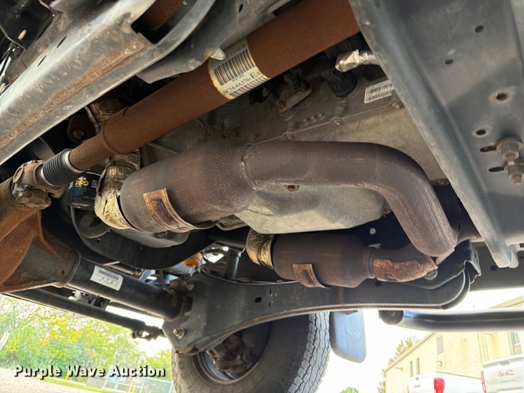image for item FJ2063 2015 Ford F250 Super Duty pickup truck