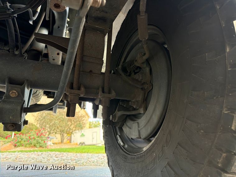 image for item FJ2063 2015 Ford F250 Super Duty pickup truck