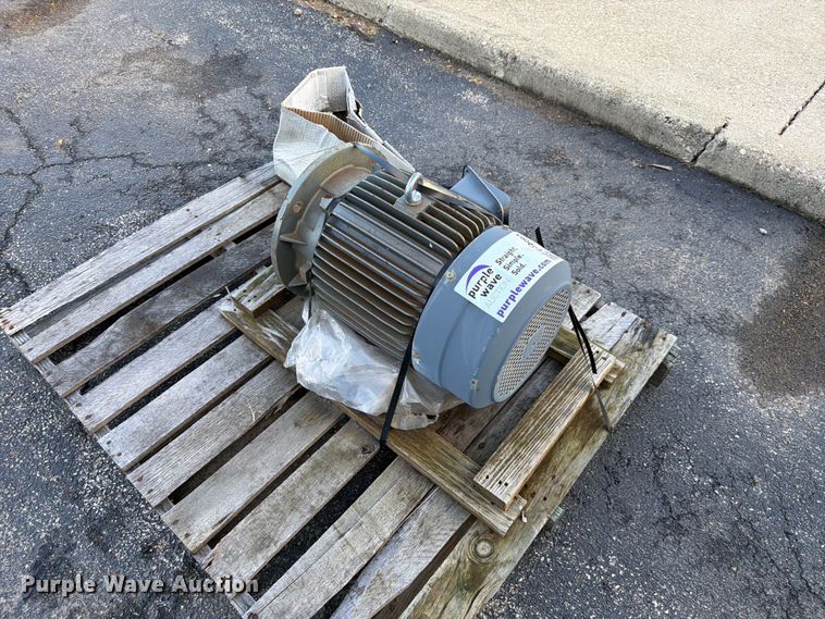 image for item FJ2064 Qin WEI Electric Corp electric motor