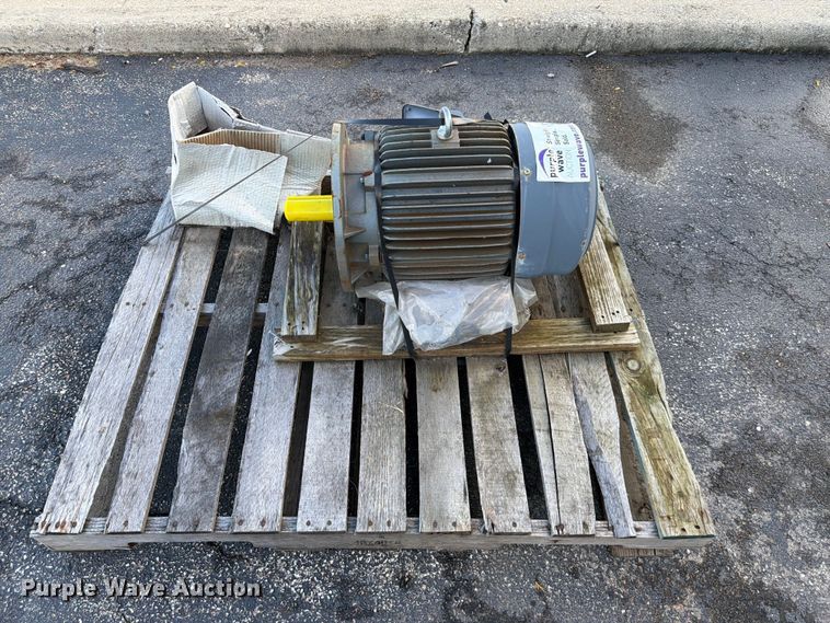 image for item FJ2064 Qin WEI Electric Corp electric motor