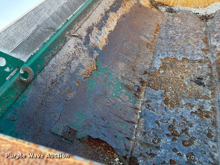 image for item FK2175 2001 International 4900 dump truck