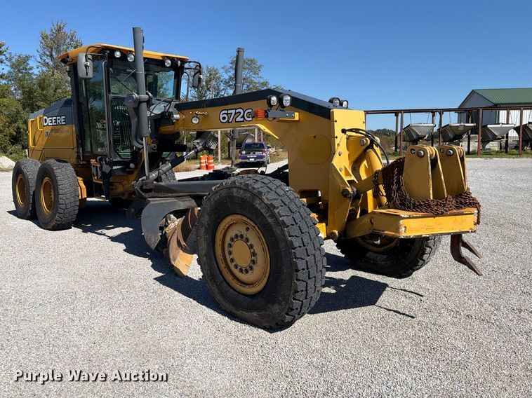 2015 John Deere 672G