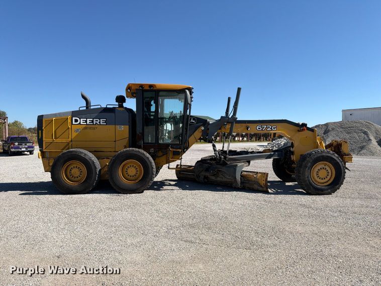 2015 John Deere 672G