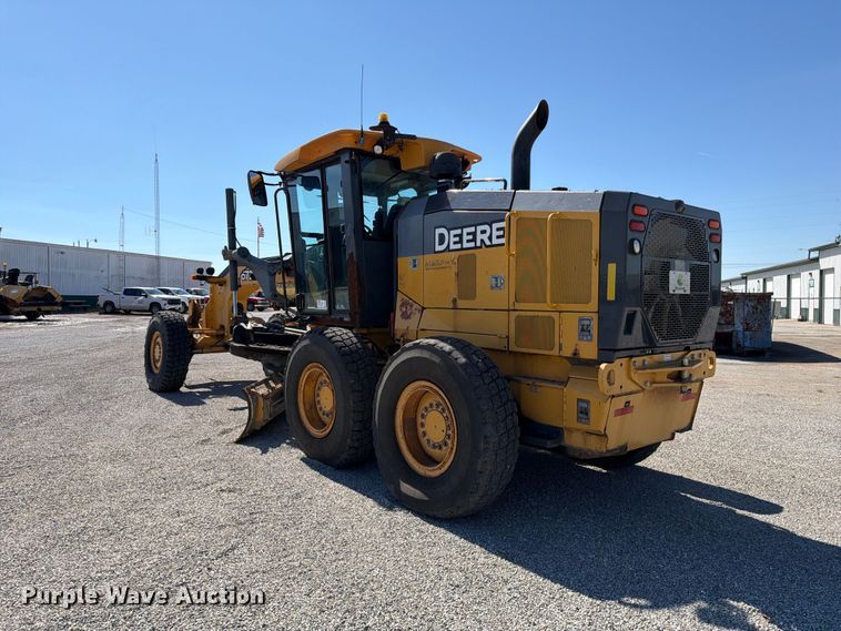 2015 John Deere 672G