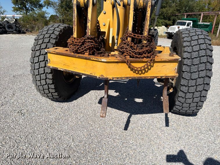 2015 John Deere 672G