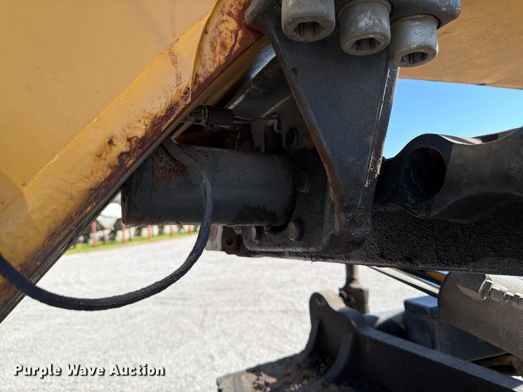 2015 John Deere 672G