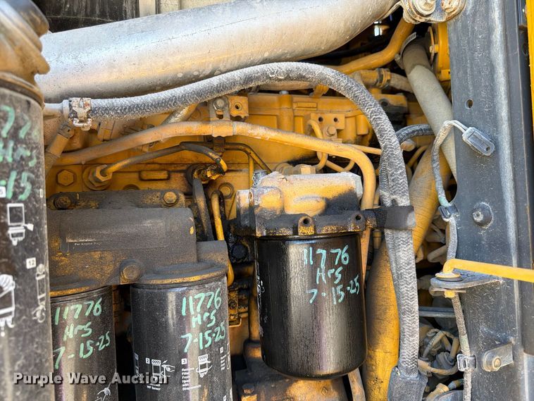 2015 John Deere 672G