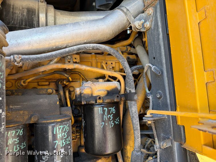 2015 John Deere 672G