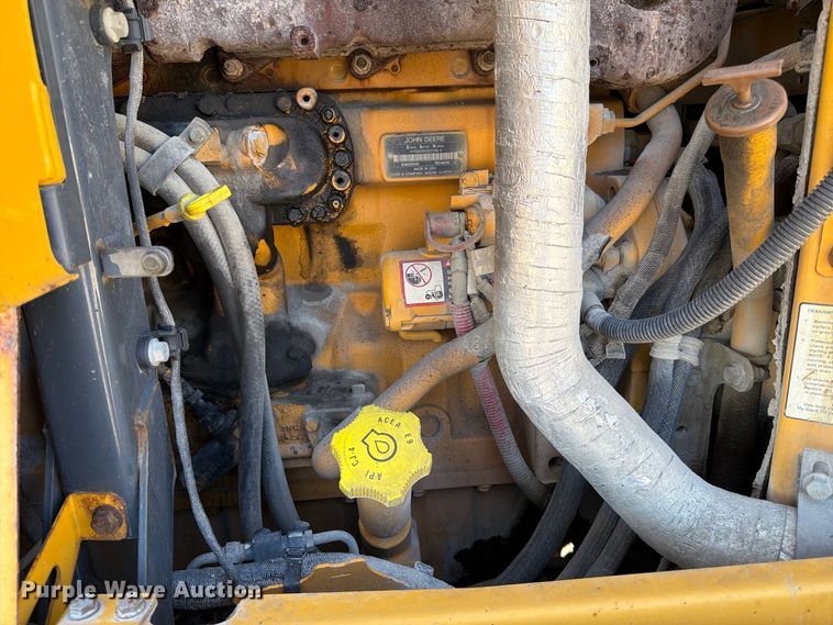 2015 John Deere 672G