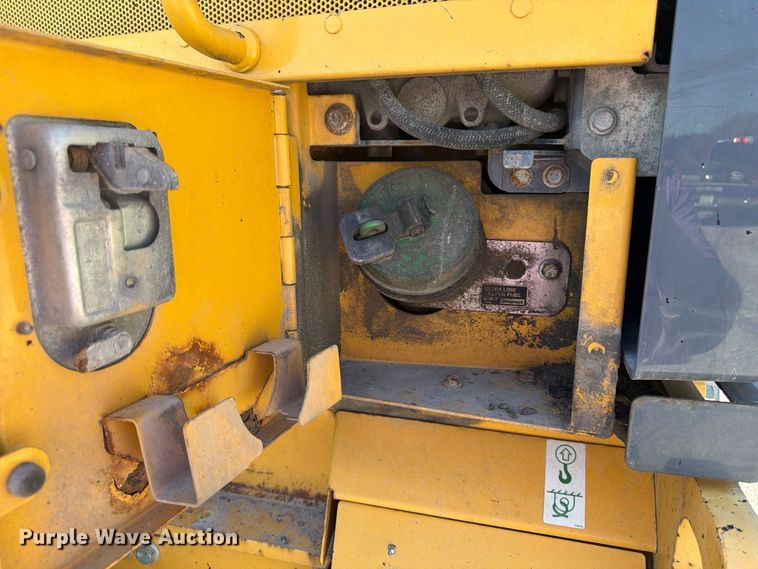 2015 John Deere 672G