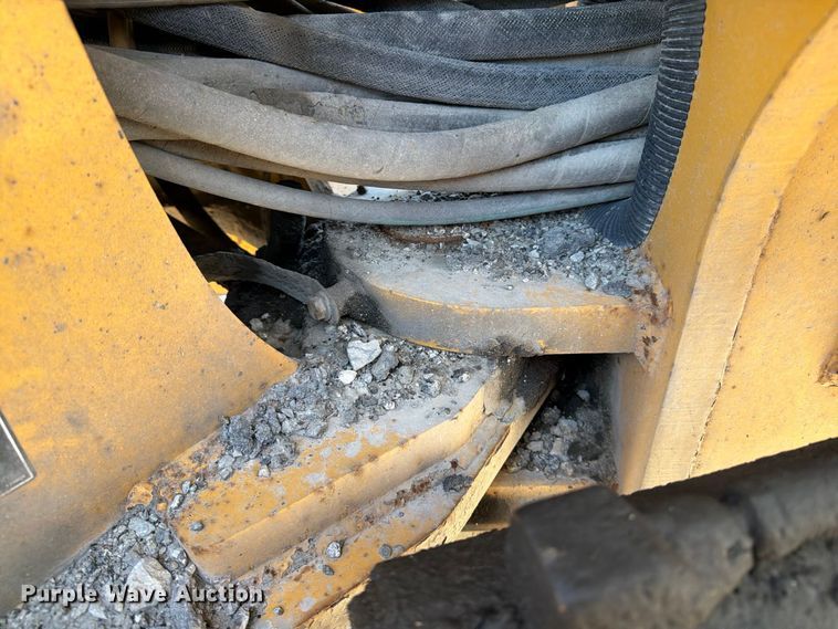 2015 John Deere 672G