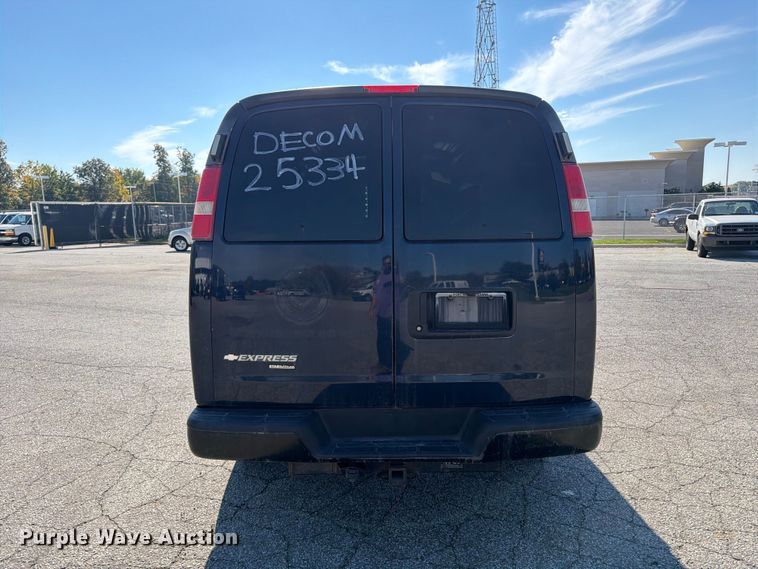 image for item FK2179 2015 Chevrolet Express 2500 van