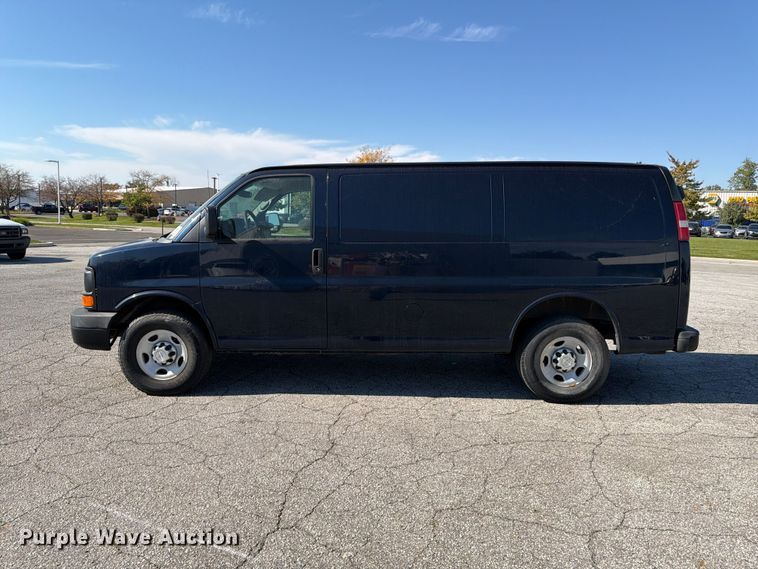 image for item FK2179 2015 Chevrolet Express 2500 van