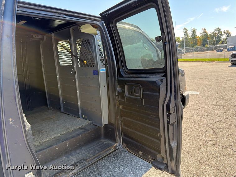 image for item FK2179 2015 Chevrolet Express 2500 van