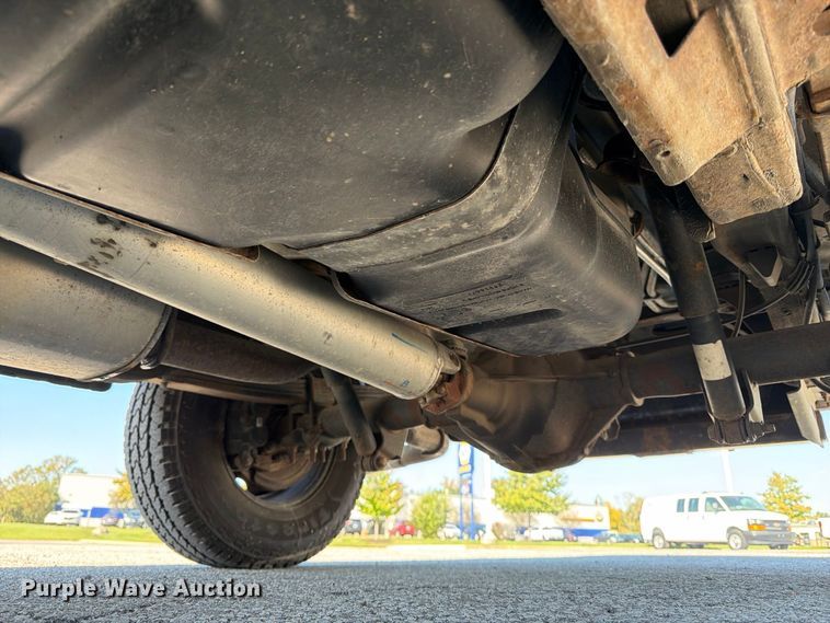 image for item FK2179 2015 Chevrolet Express 2500 van