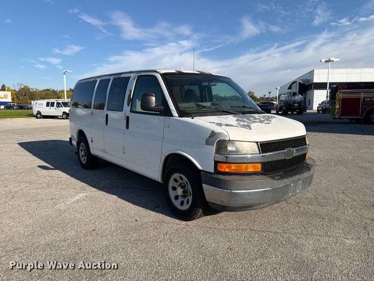 image for item FK2180 2009 Chevrolet Express 1500 van