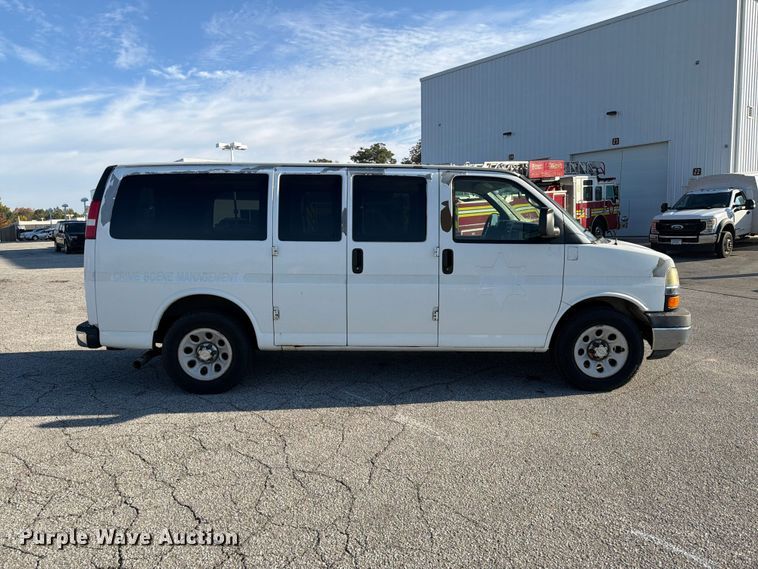 image for item FK2180 2009 Chevrolet Express 1500 van