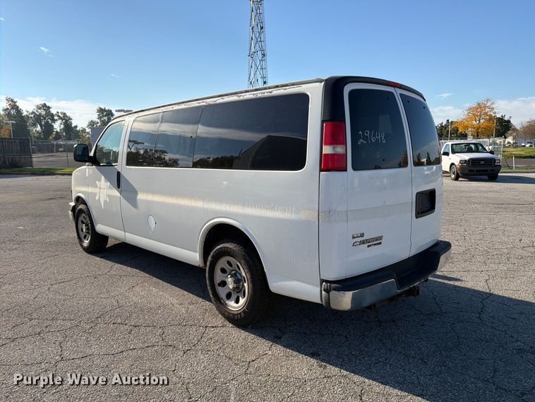 image for item FK2180 2009 Chevrolet Express 1500 van