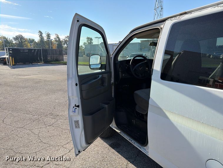 image for item FK2180 2009 Chevrolet Express 1500 van