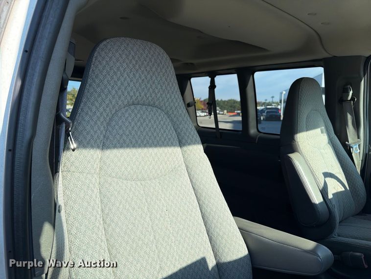 image for item FK2180 2009 Chevrolet Express 1500 van