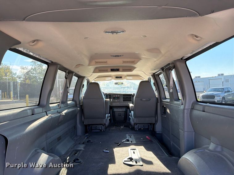 image for item FK2180 2009 Chevrolet Express 1500 van